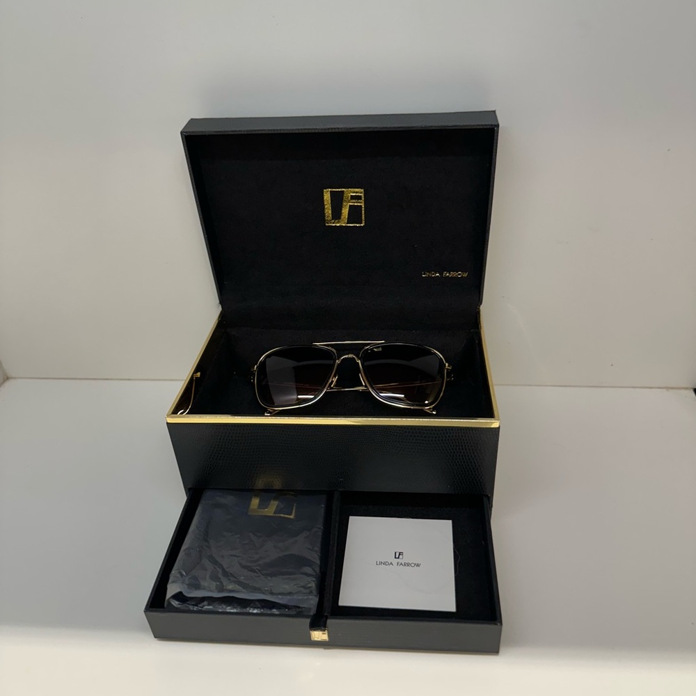 Linda Farrow
Jarvis 18K Gold-Plated Titanium Aviator Sunglasses
